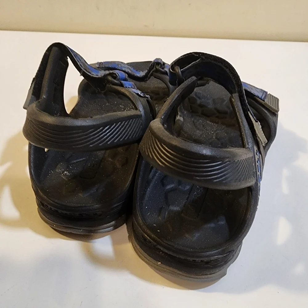 MERRELL Hydro Drif  Boys Sandals size 13